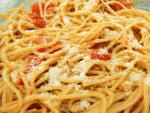 Bazsalikomos-paradicsomos spagetti tészta készítés